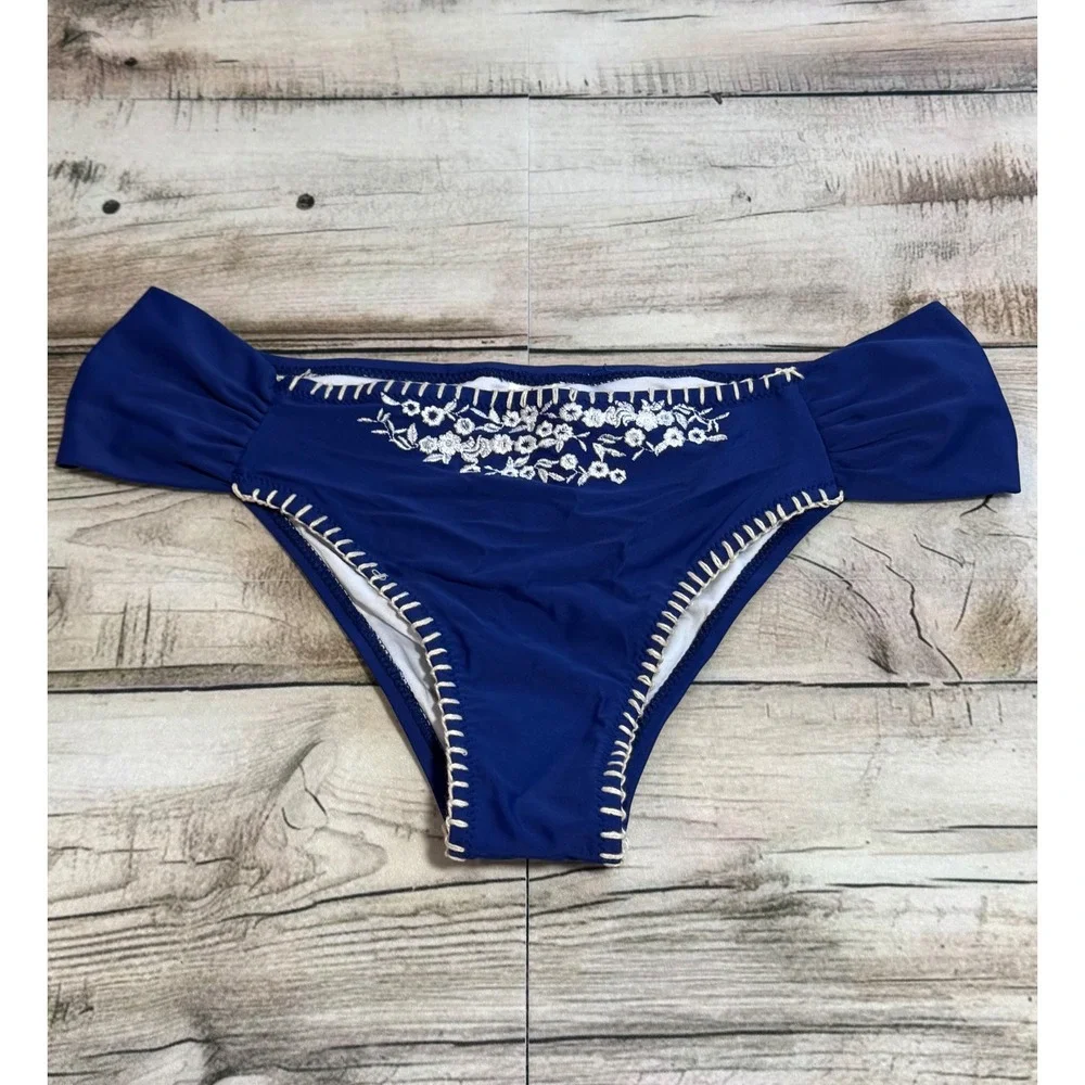 Cupshe‎ Blue Floral Tankini Set Elegant Embroidered Swimwear Chic Beach Look L